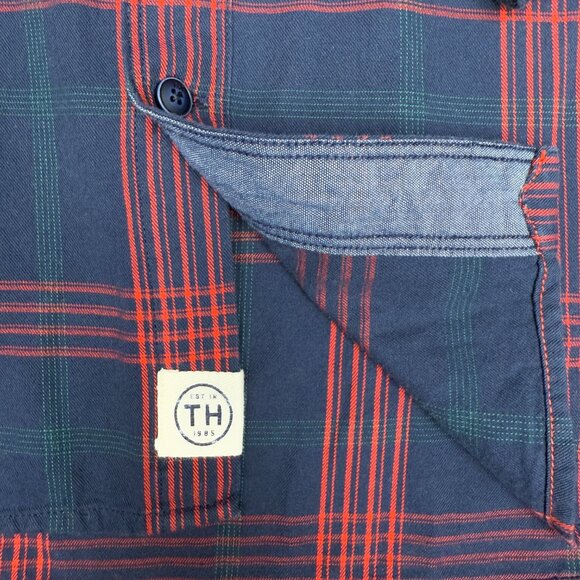 EUC Men's TOMMY HILFIGER Custom Fit Tartan Plaid Button-Down | Size L - Picture 5 of 11